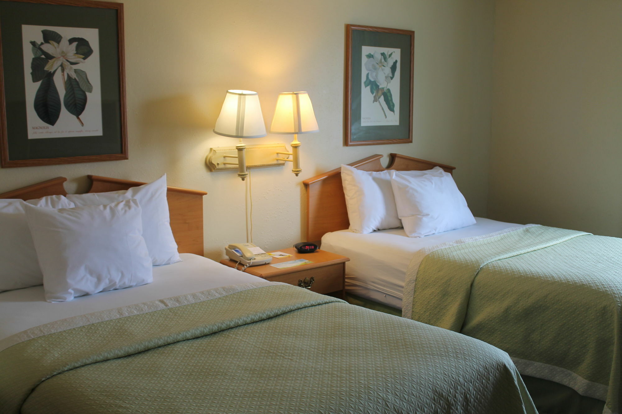 Days Inn & Suites By Wyndham Bridgeport - Clarksburg Dış mekan fotoğraf